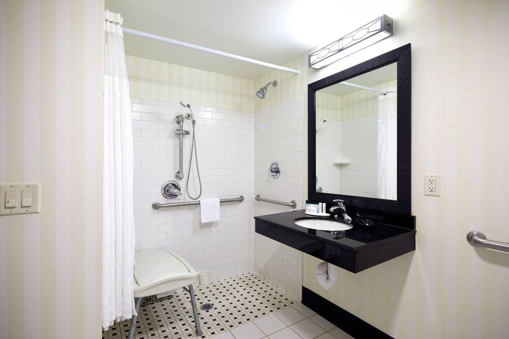 Fairfield Inn And Suites Columbus Polaris Bagian luar foto
